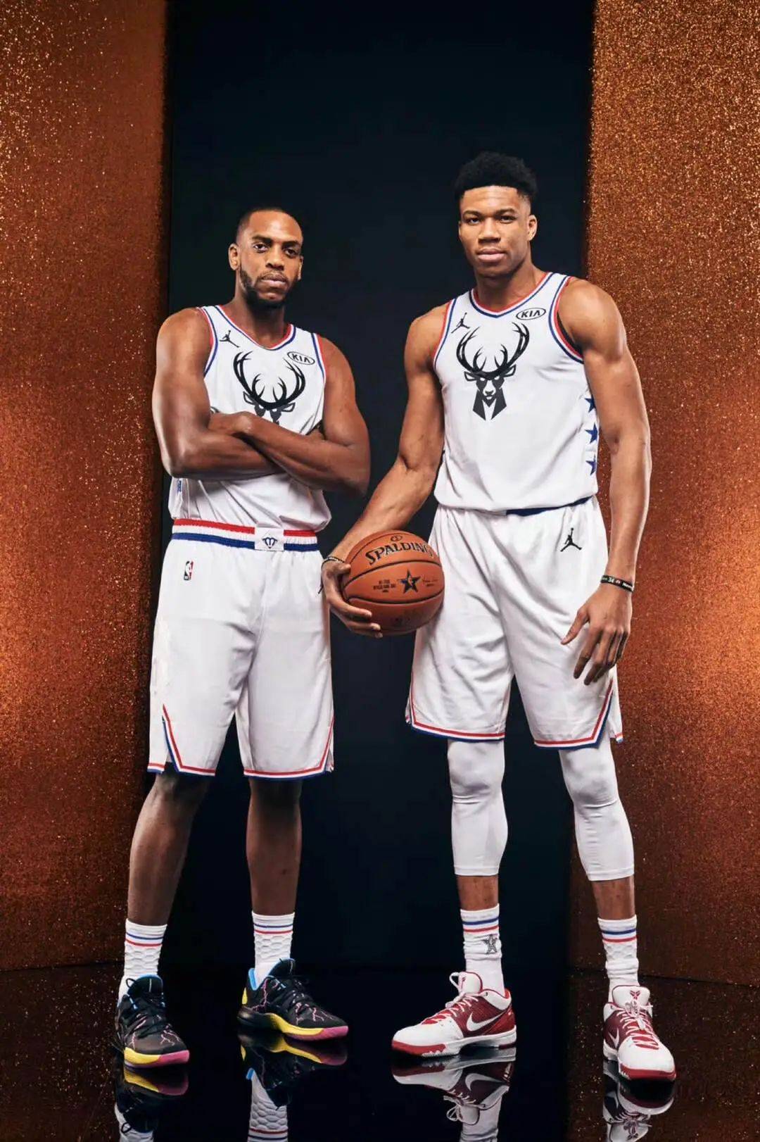 TA分析3-4-3阵型：从链式防守到战术万花筒，攻守易形的现代解法（TA解读3-4-3阵型：从链式防守到战术万花筒，攻防可变的现代方案）