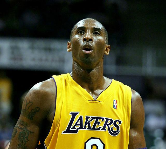 美洲杯男篮上演激烈对攻（男篮美洲杯掀起激烈对攻战）