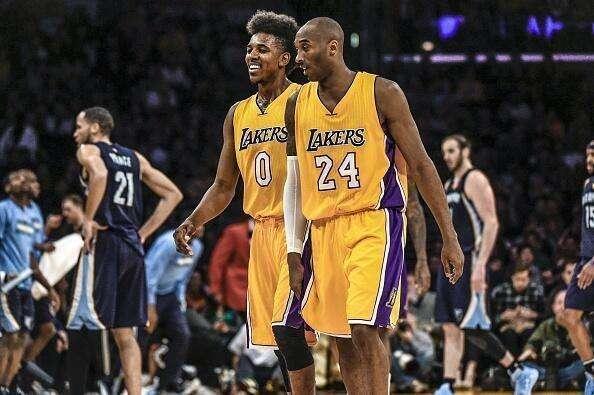 意甲对阵第30支球队球门，劳塔罗当选国米4-0科莫全场最佳（劳塔罗攻破意甲生涯第30支对手球门，荣膺国米4-0科莫全场最佳）