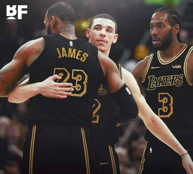 英超：阿森纳客场3-1击败莱斯特城（英超：阿森纳3-1客胜莱斯特城）