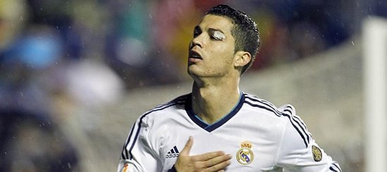 半场：国米0-0闷平比萨，劳塔罗、皮奇尼尼造险（半场战报：国米与比萨0-0互交白卷，劳塔罗与皮奇尼尼先后制造威胁）